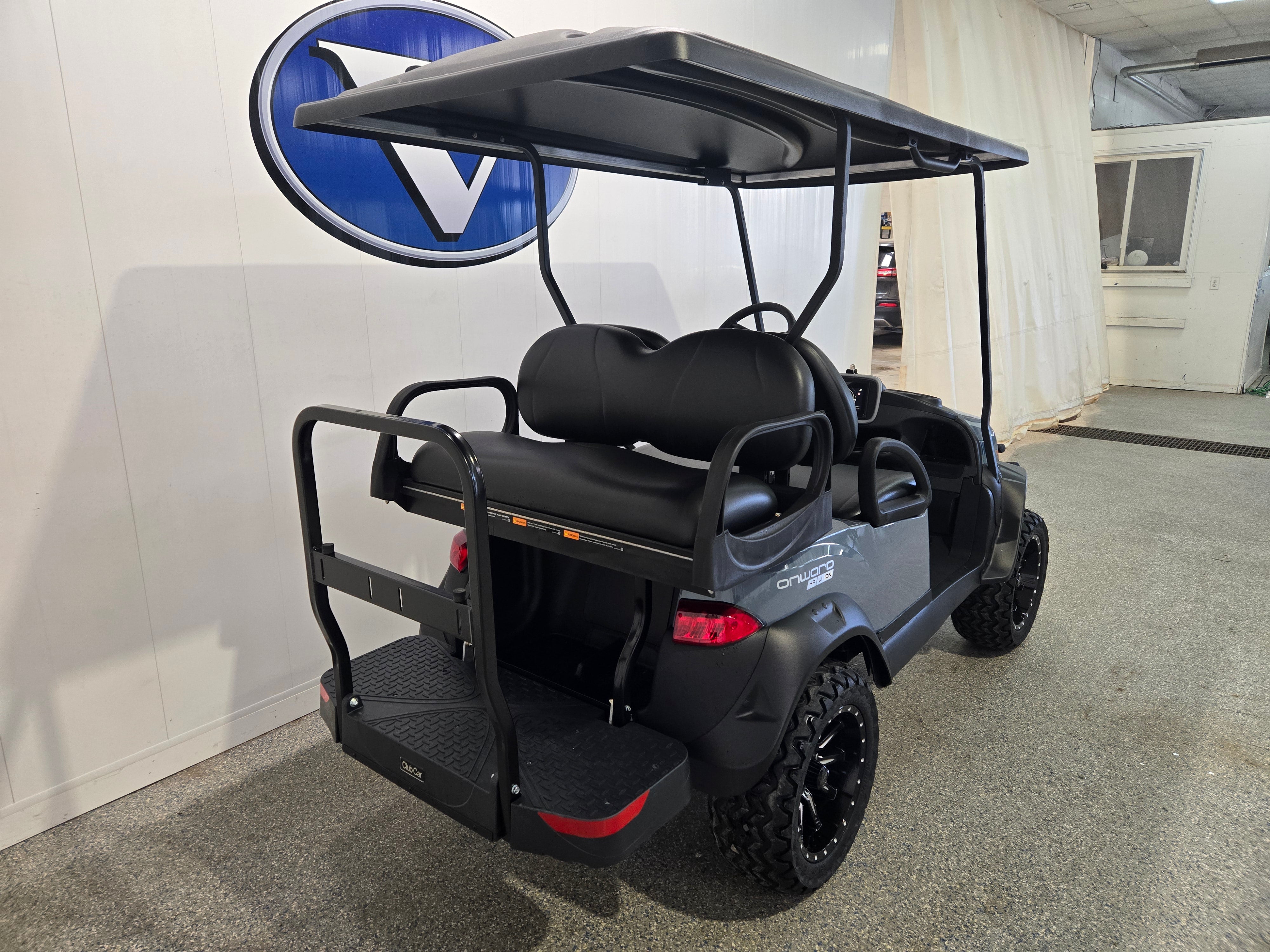 2026 Club Car Onward 4 Passenger Lifted Li-Ion