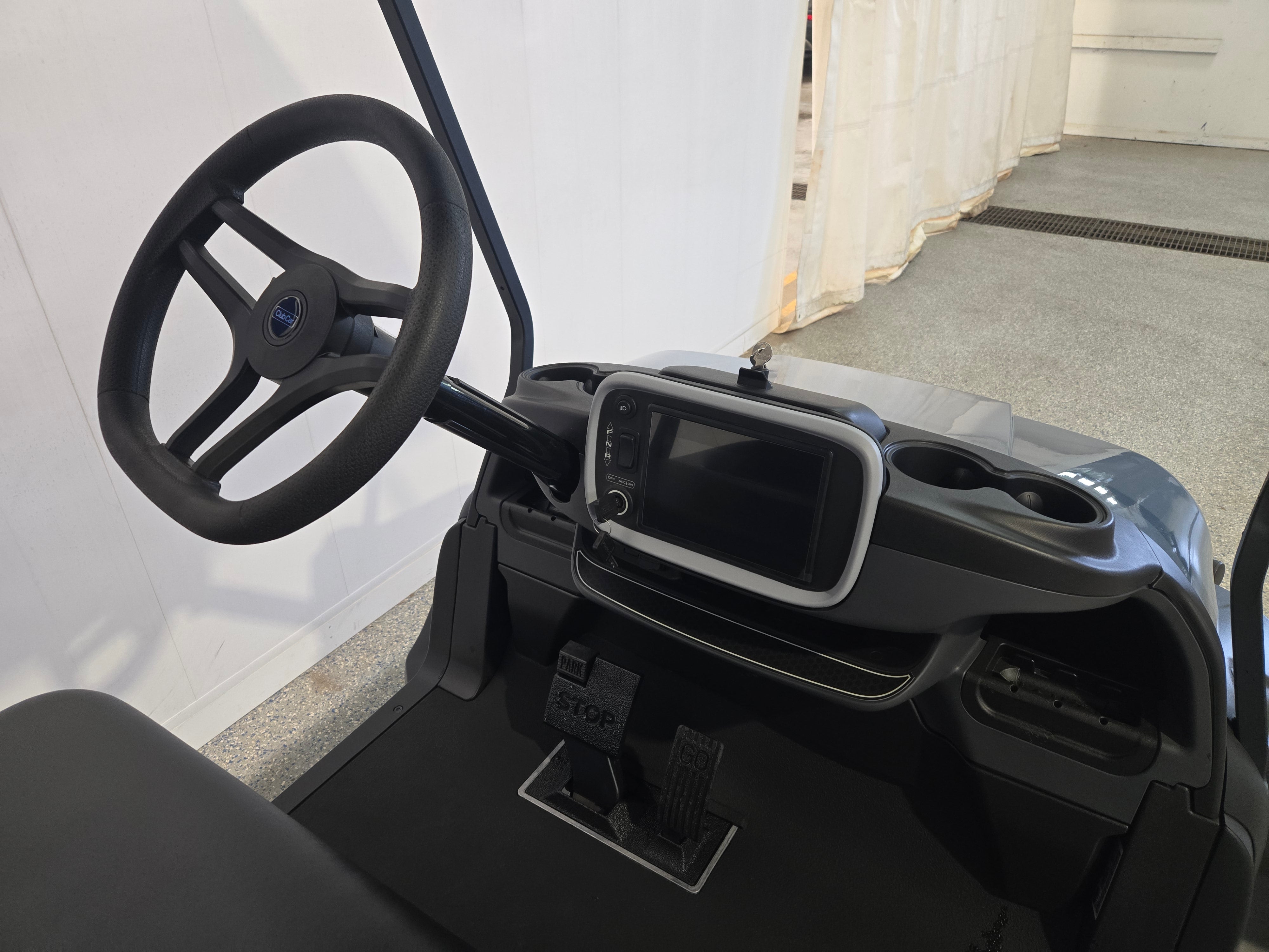 2026 Club Car Onward 4 Passenger Lifted Li-Ion