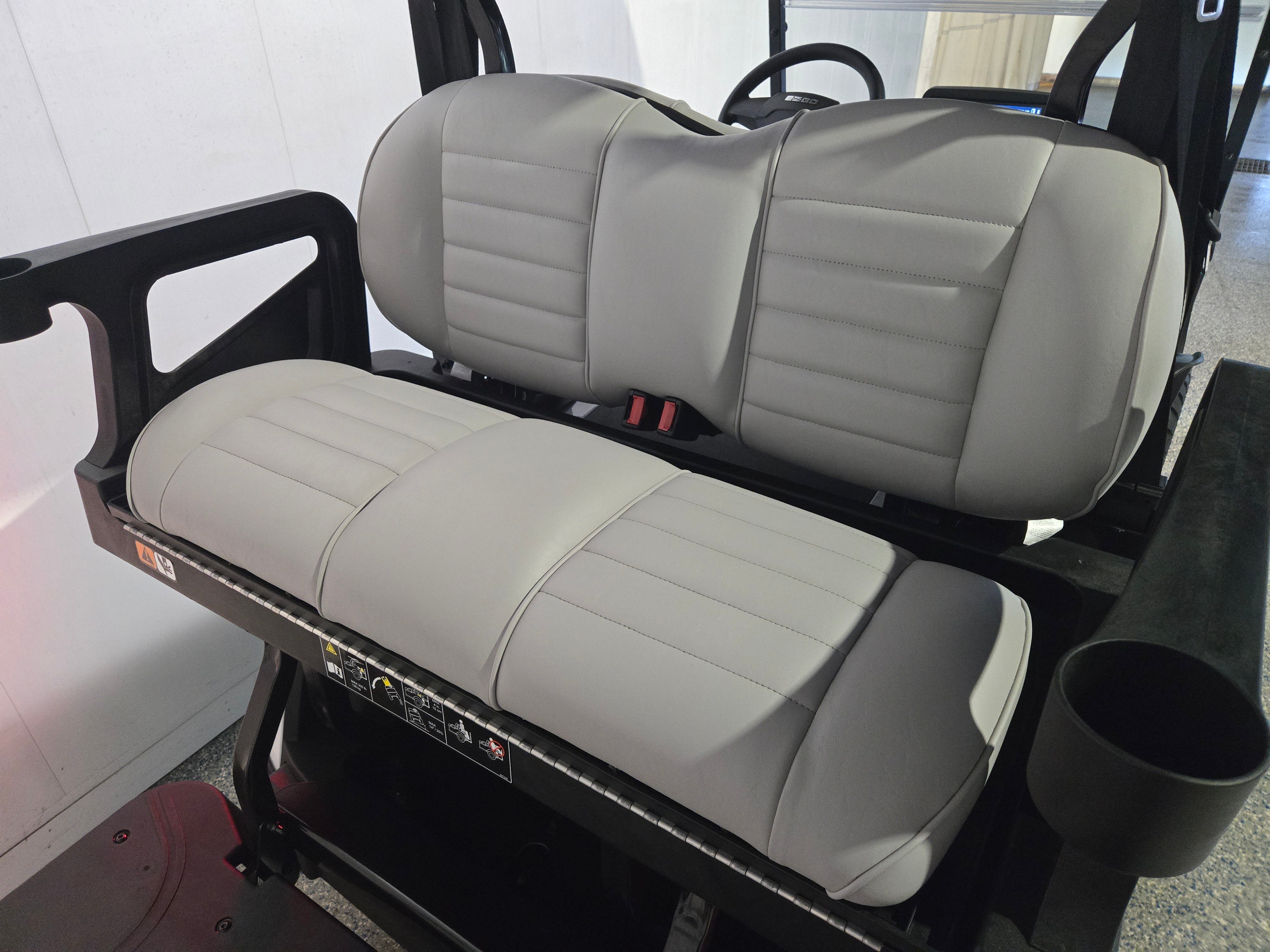 2026 E-Z-GO RXV 4 Summit XTL ELiTE